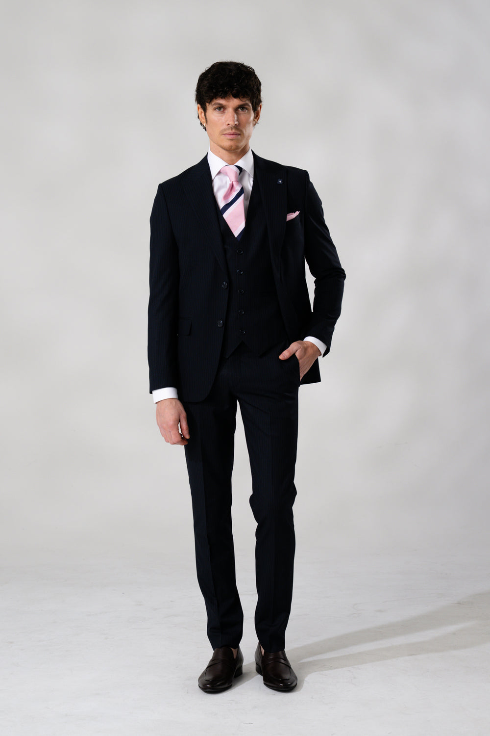 'Spector' 3-Piece Suit
