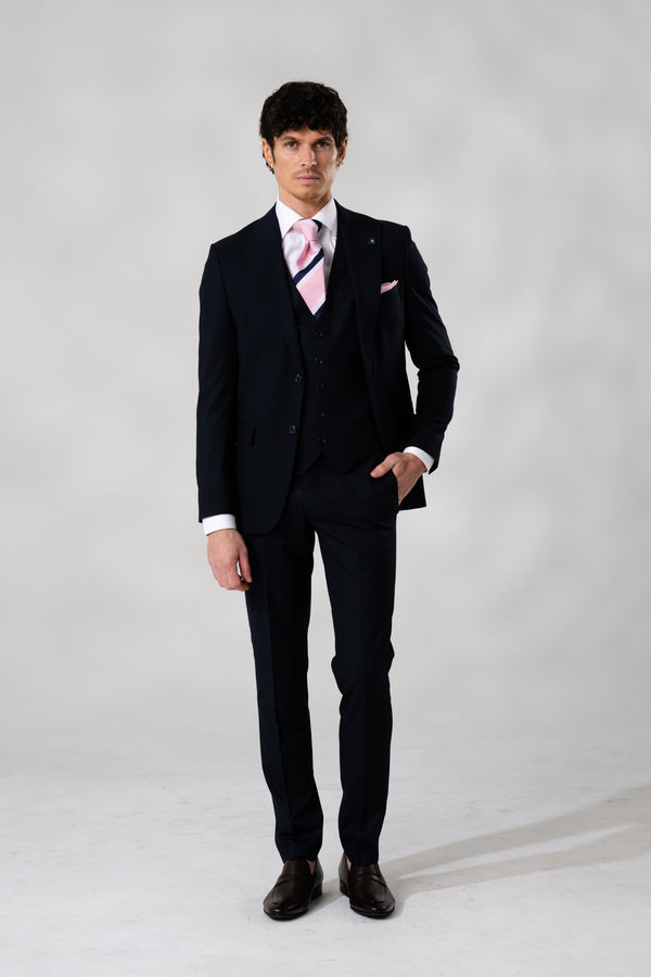 'Spector' 3-Piece Suit