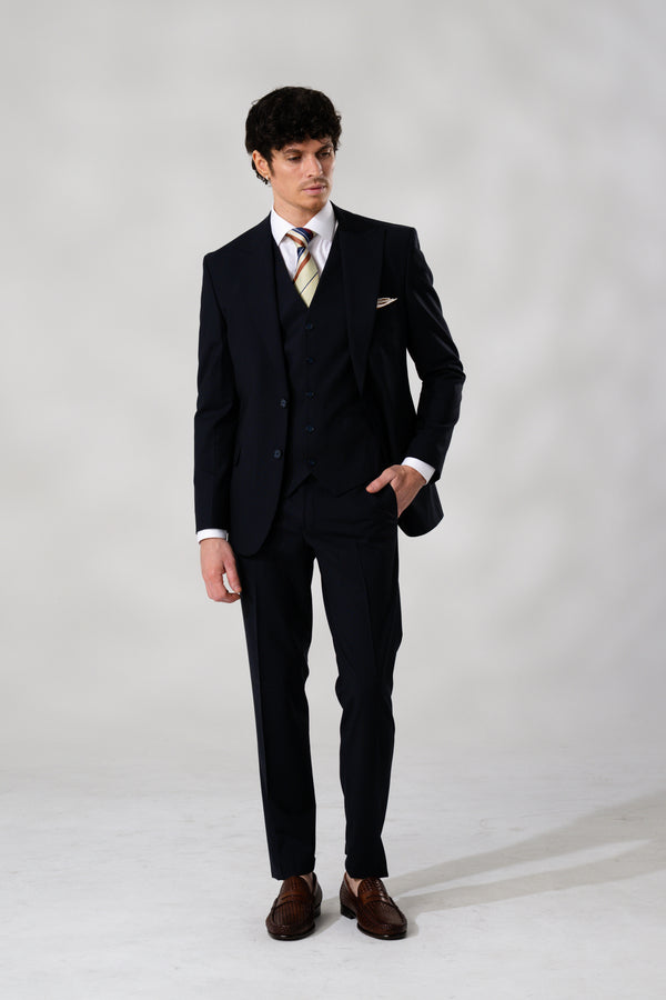 'Bel-Air' 3-Piece Suit