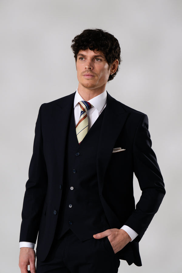 'Bel-Air' 3-Piece Suit