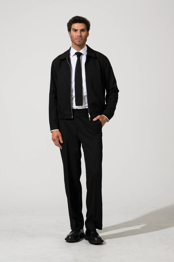 'Tudor' Leisure Set